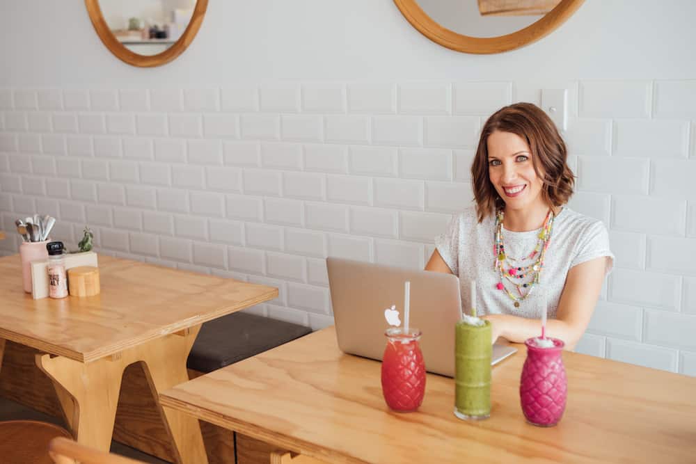 Sales page copywriter Sophia Arthur